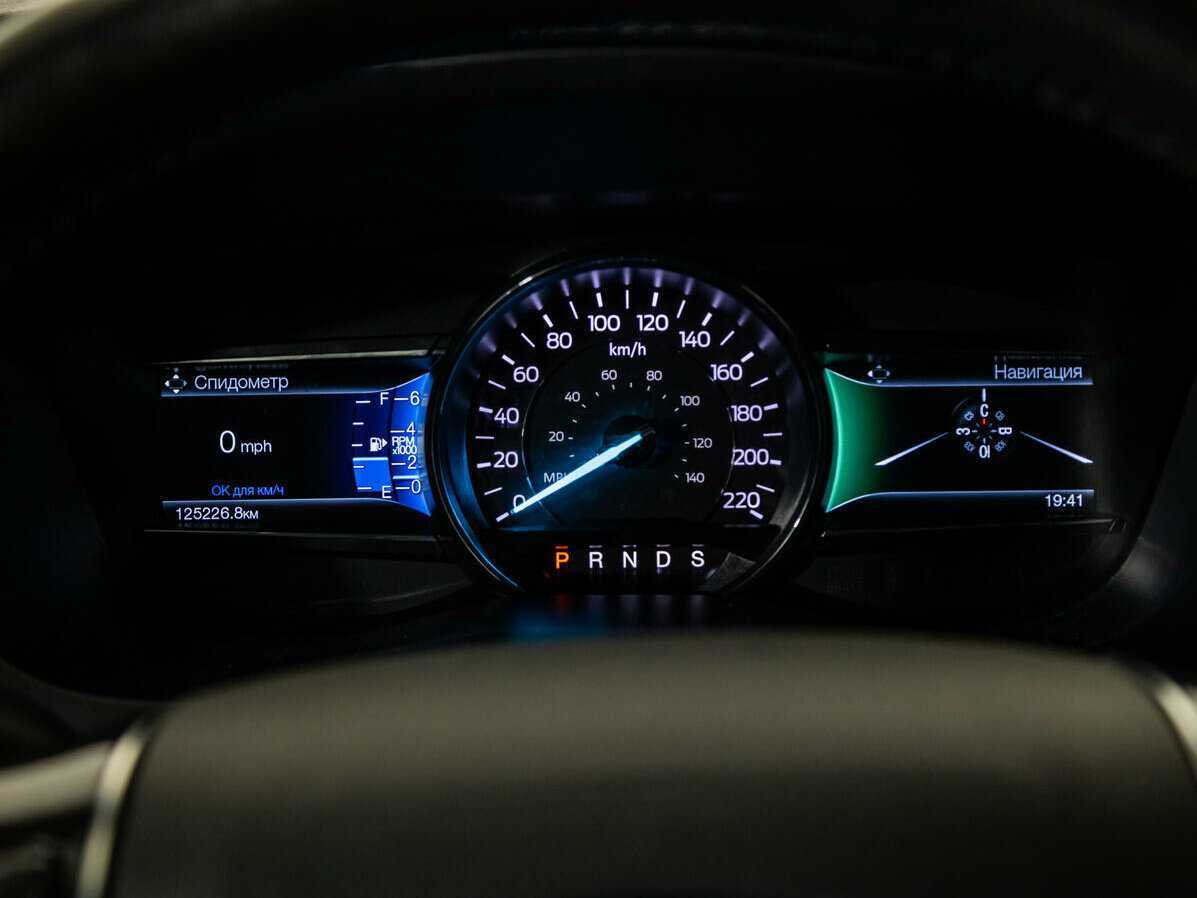 Ford Explorer б/у, 2017, Автоматическая. Фото: #9