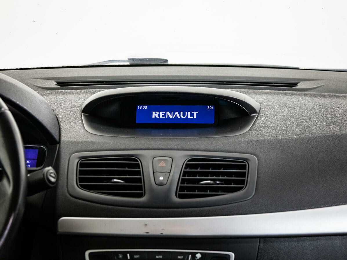Renault Fluence б/у, 2013, Механическая. Фото: #13