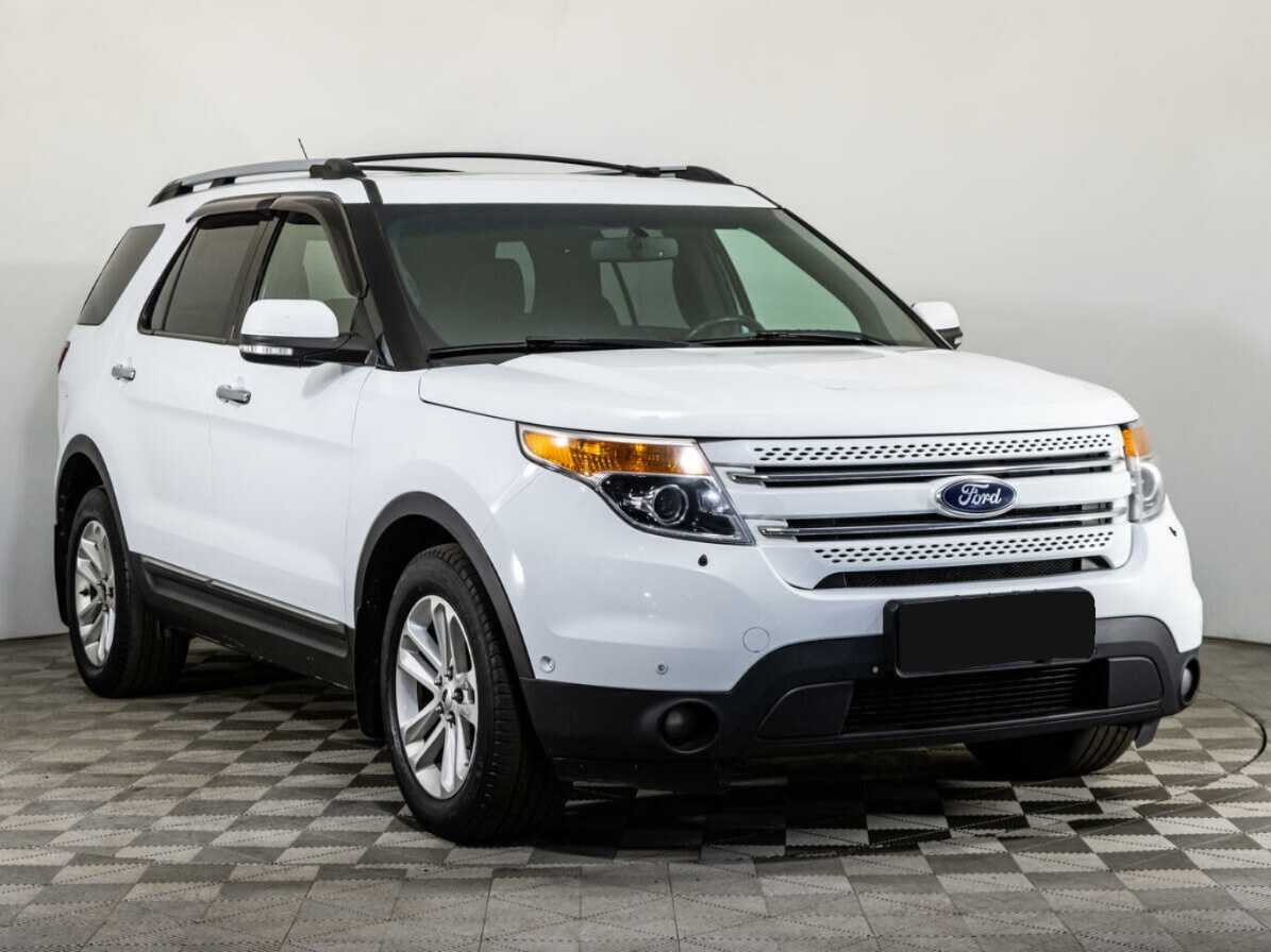 Ford Explorer б/у, 2014, Автоматическая. Фото: #2