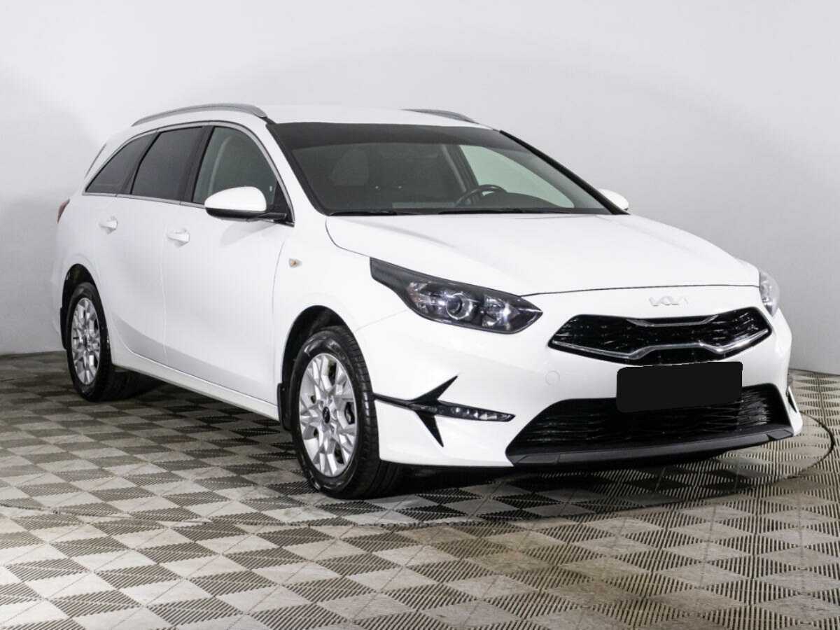 Kia Ceed б/у, 2023, Автоматическая. Фото: #2
