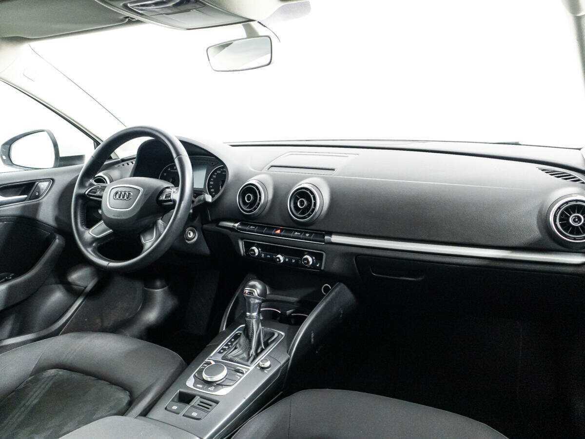 Audi A3 б/у, 2015, Роботизированная. Фото: #8