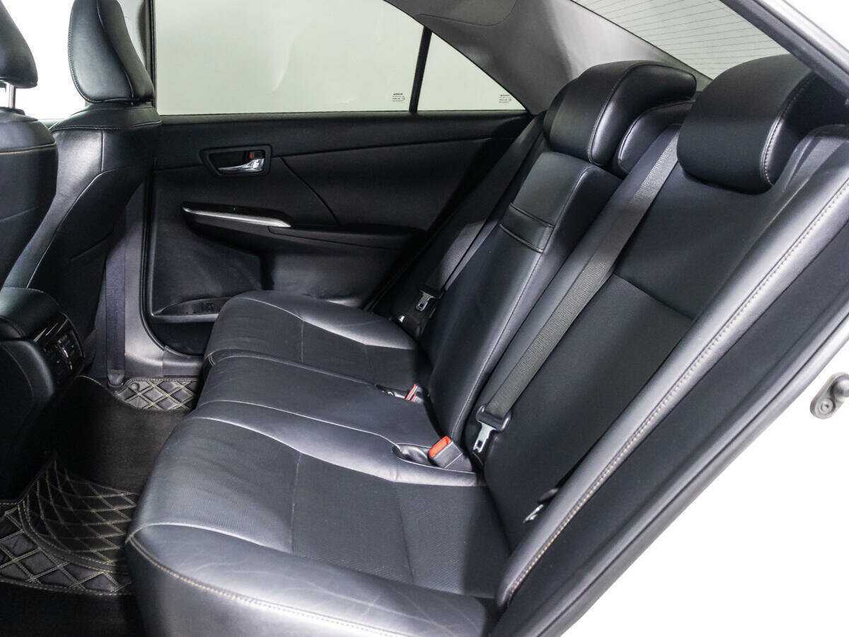 Toyota Camry б/у, 2017, Автоматическая. Фото: #9