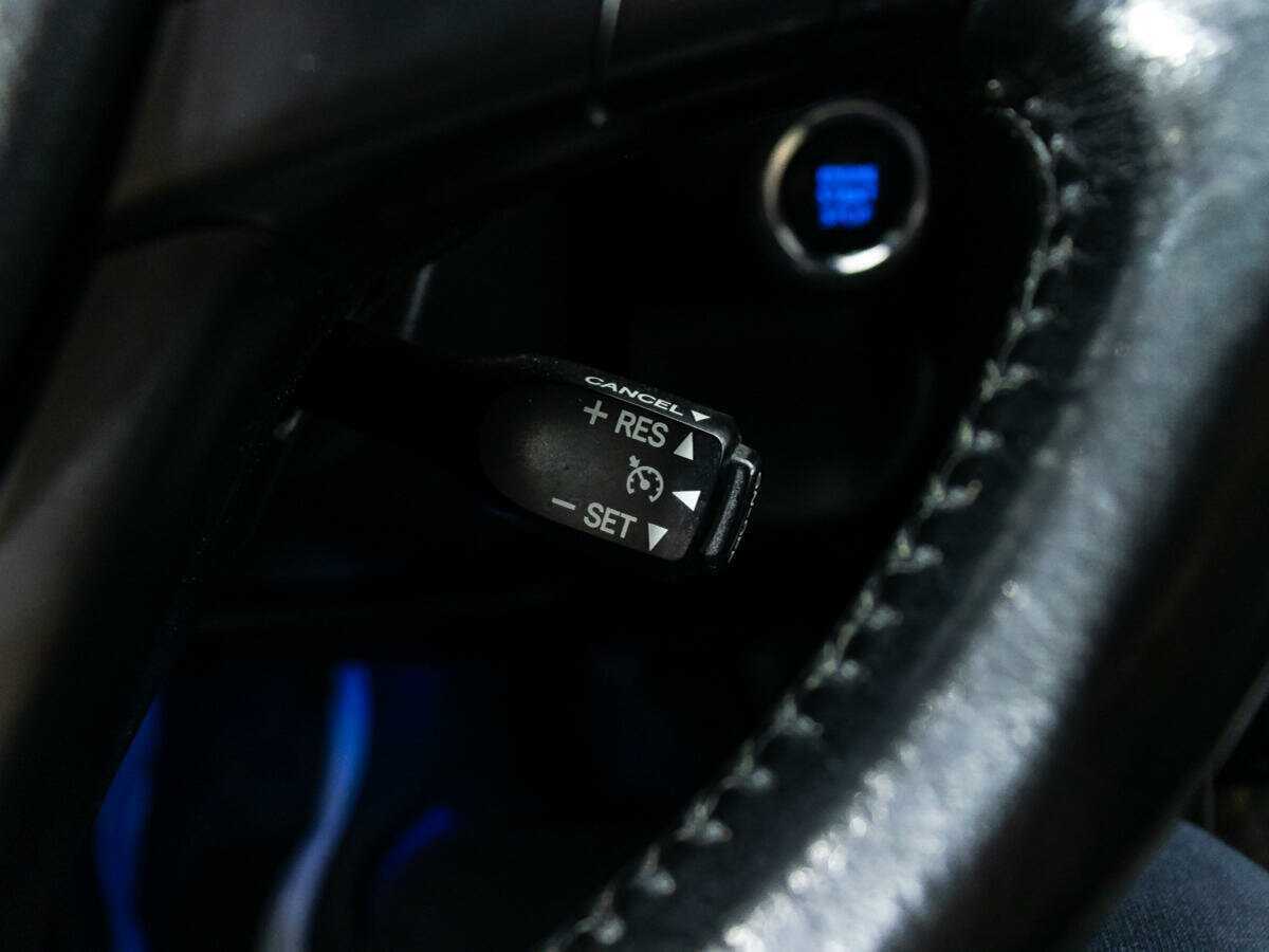 Toyota Camry б/у, 2017, Автоматическая. Фото: #17