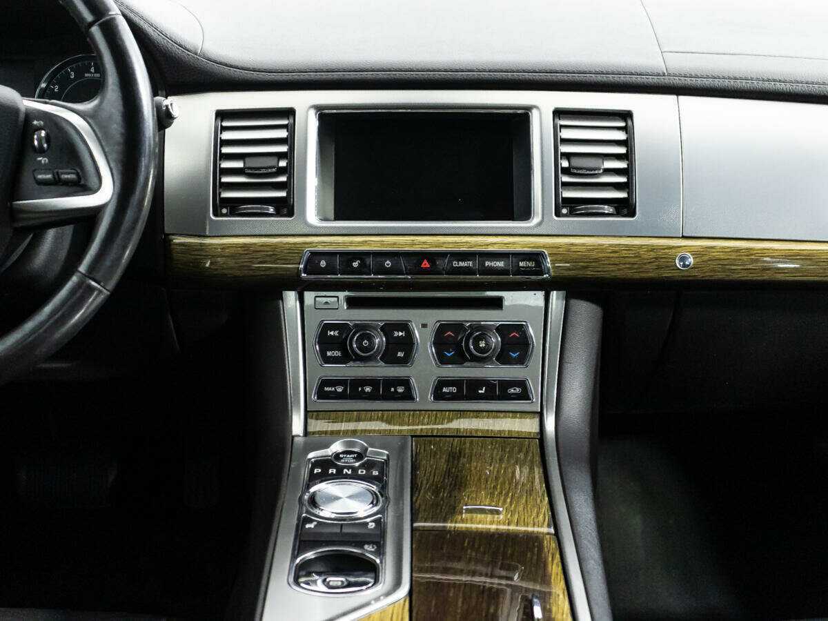 Jaguar XF б/у, 2012, Автоматическая. Фото: #13