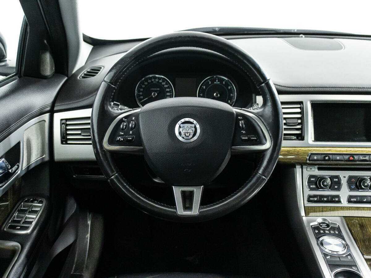Jaguar XF б/у, 2012, Автоматическая. Фото: #18