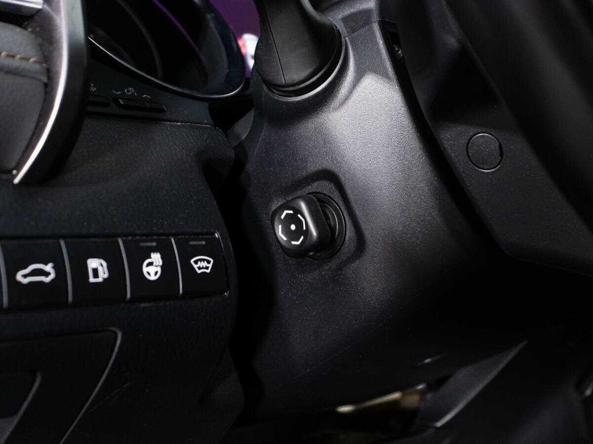 Toyota Camry б/у, 2018, Автоматическая. Фото: #18