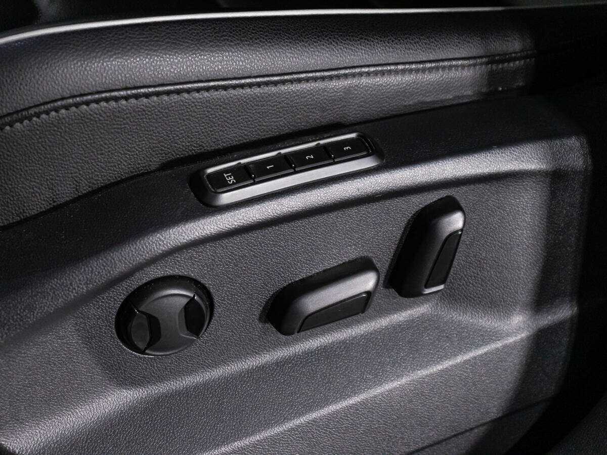 Volkswagen Tiguan б/у, 2018, Роботизированная. Фото: #21