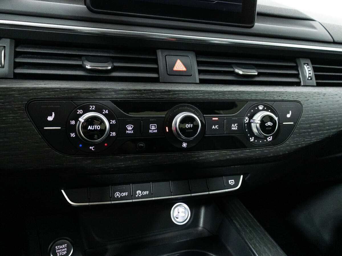 Audi A4 б/у, 2017, Роботизированная. Фото: #15