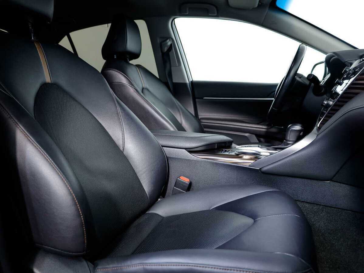 Toyota Camry б/у, 2020, Автоматическая. Фото: #10