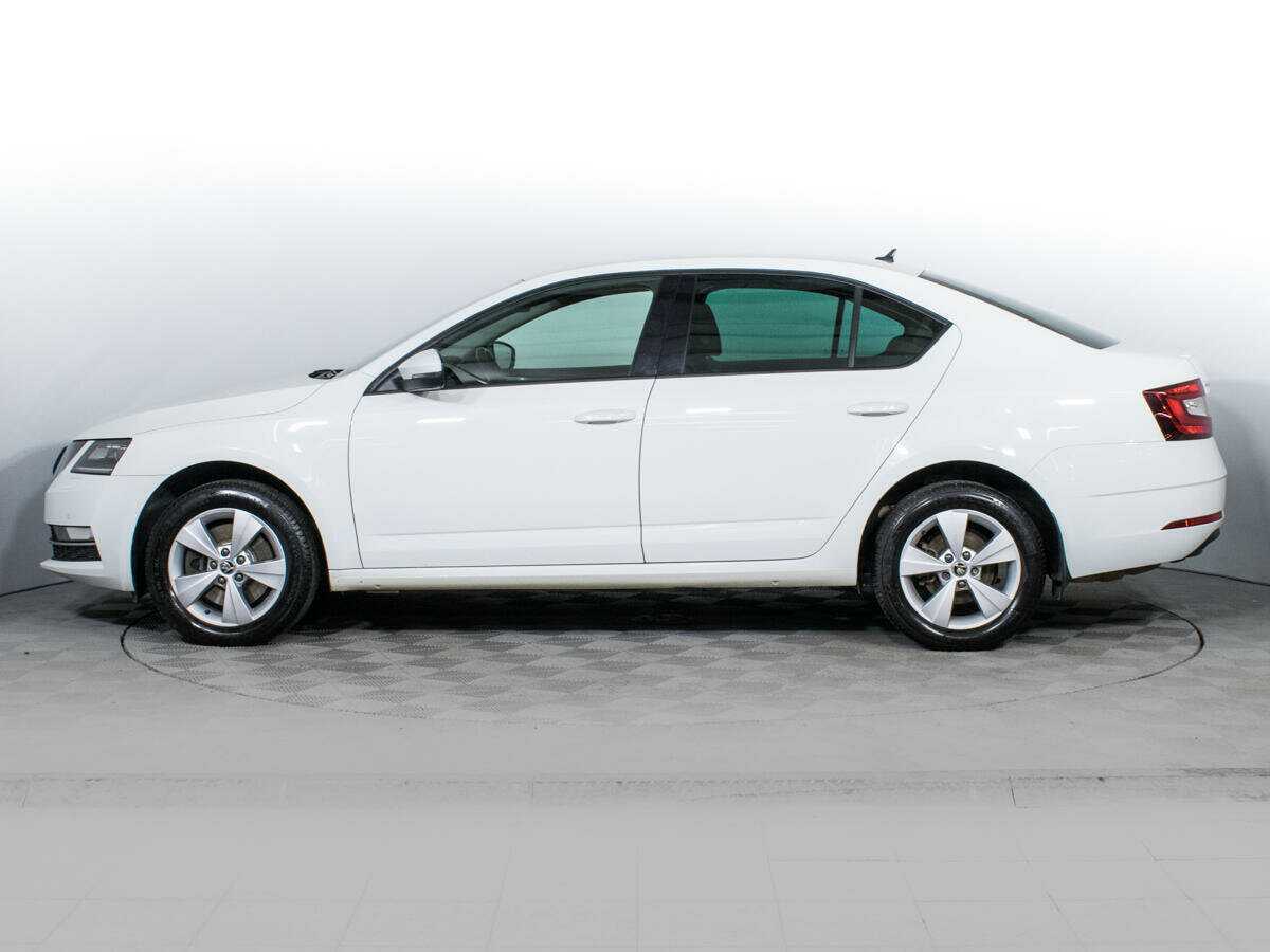 Skoda Octavia б/у, 2018, Роботизированная. Фото: #7