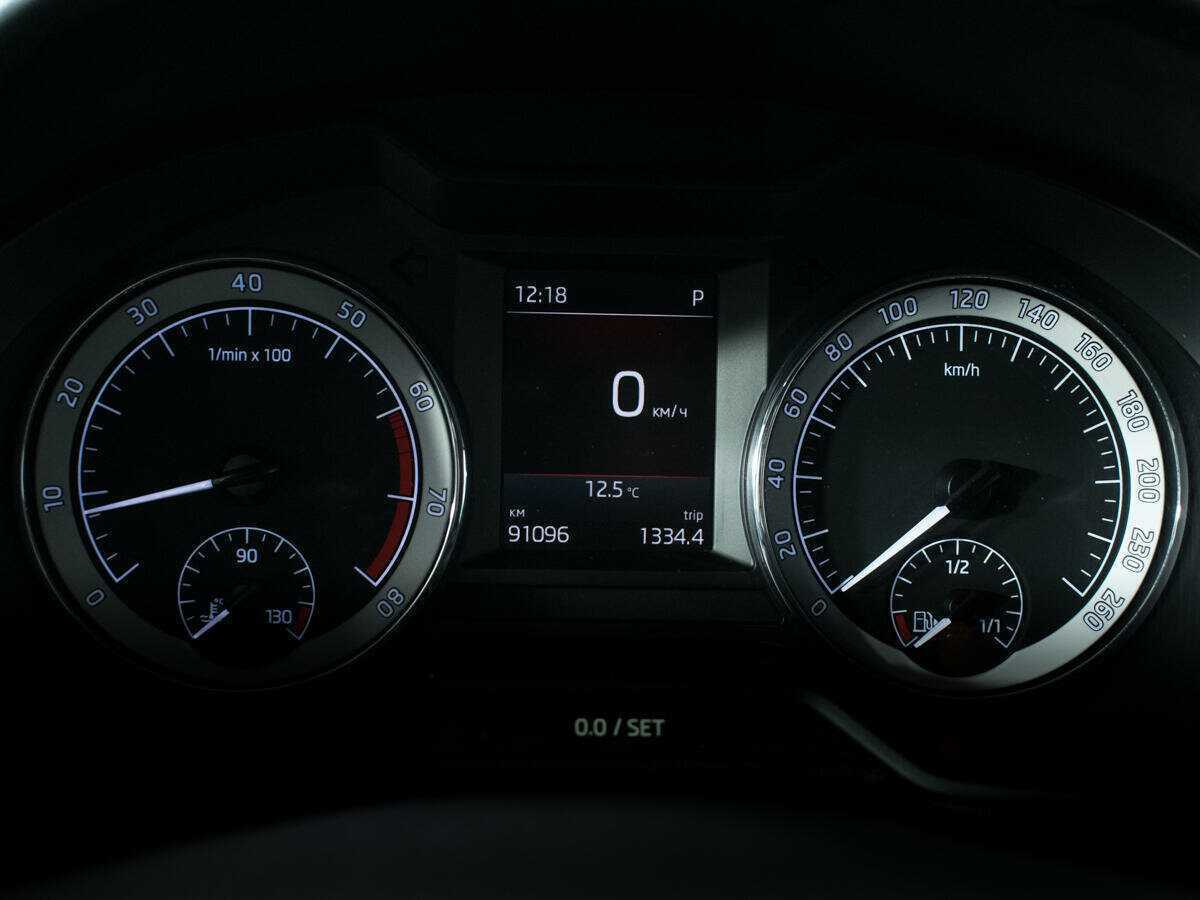 Skoda Octavia б/у, 2018, Роботизированная. Фото: #10