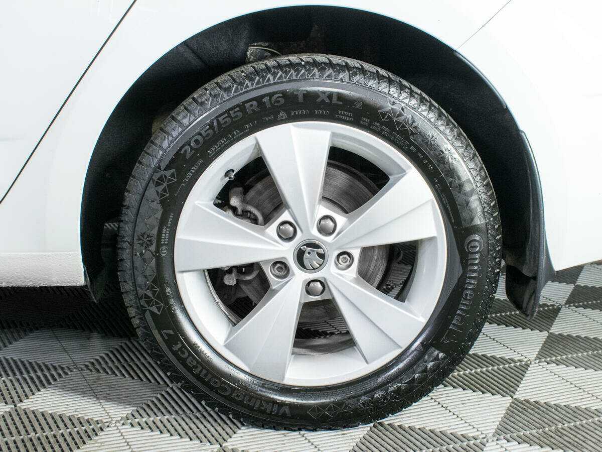 Skoda Octavia б/у, 2018, Роботизированная. Фото: #16