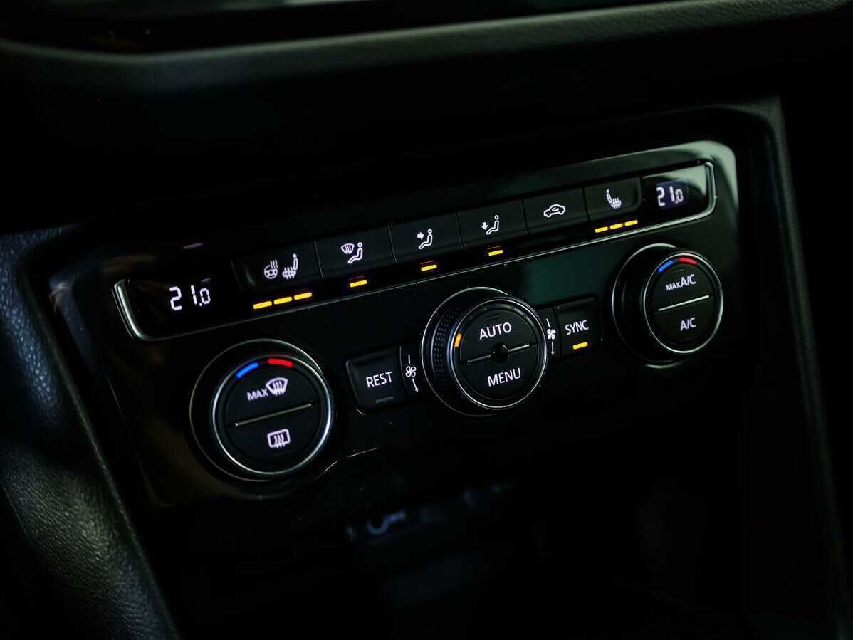 Volkswagen Tiguan б/у, 2019, Роботизированная. Фото: #13