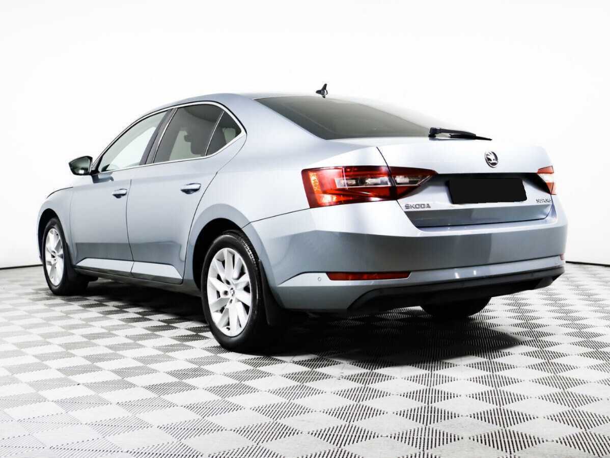 Skoda Superb б/у, 2017, Роботизированная. Фото: #5