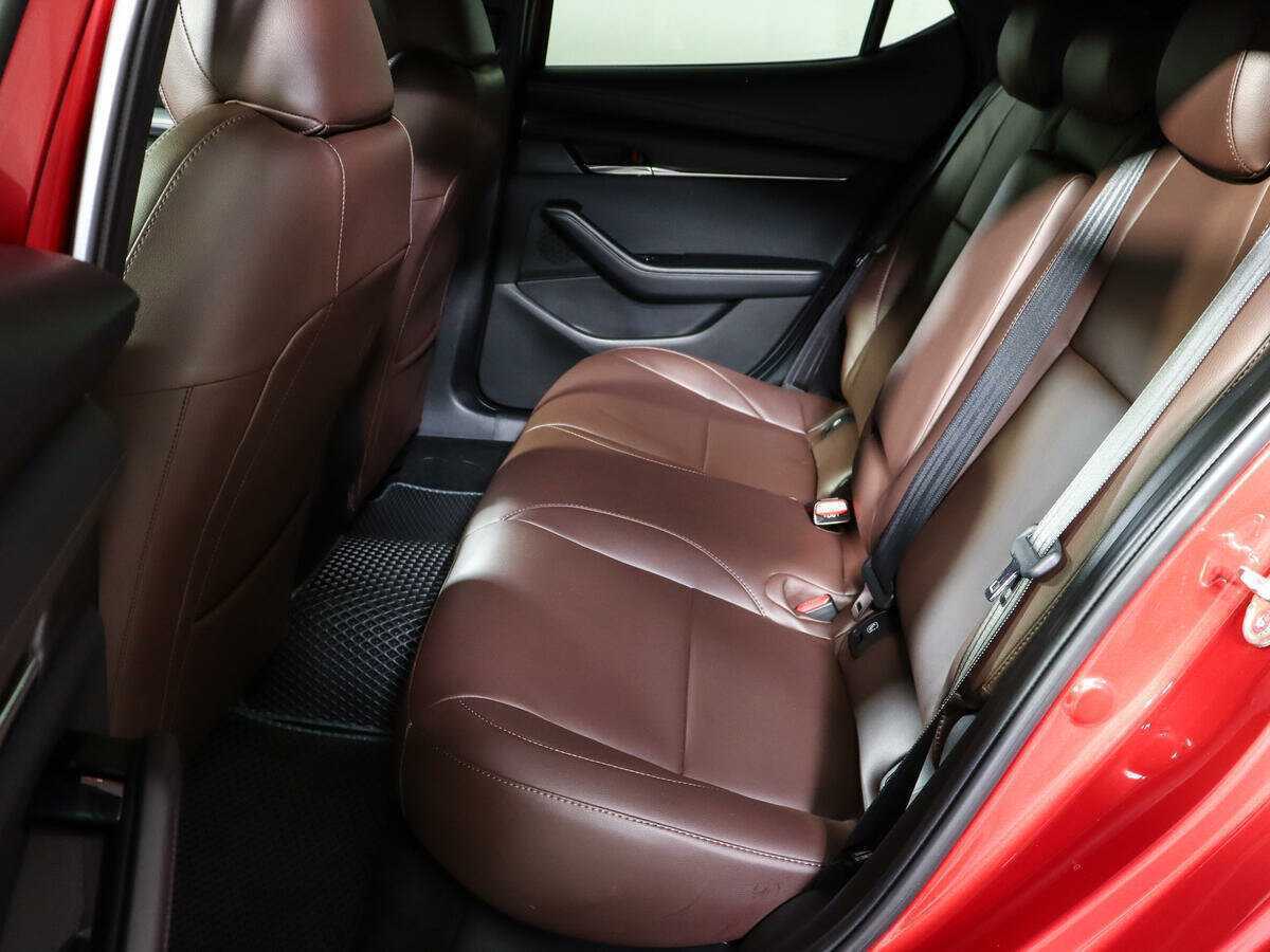 Mazda 3 б/у, 2019, Автоматическая. Фото: #8