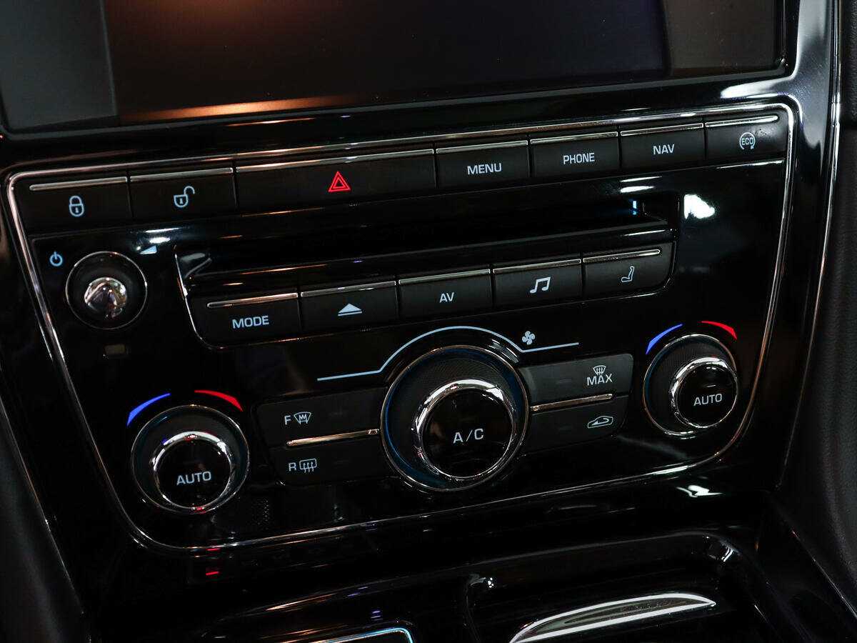 Jaguar XJ б/у, 2014, Автоматическая. Фото: #29