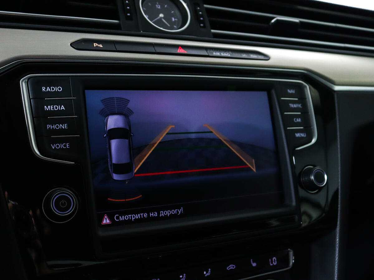 Volkswagen Passat б/у, 2016, Роботизированная. Фото: #12