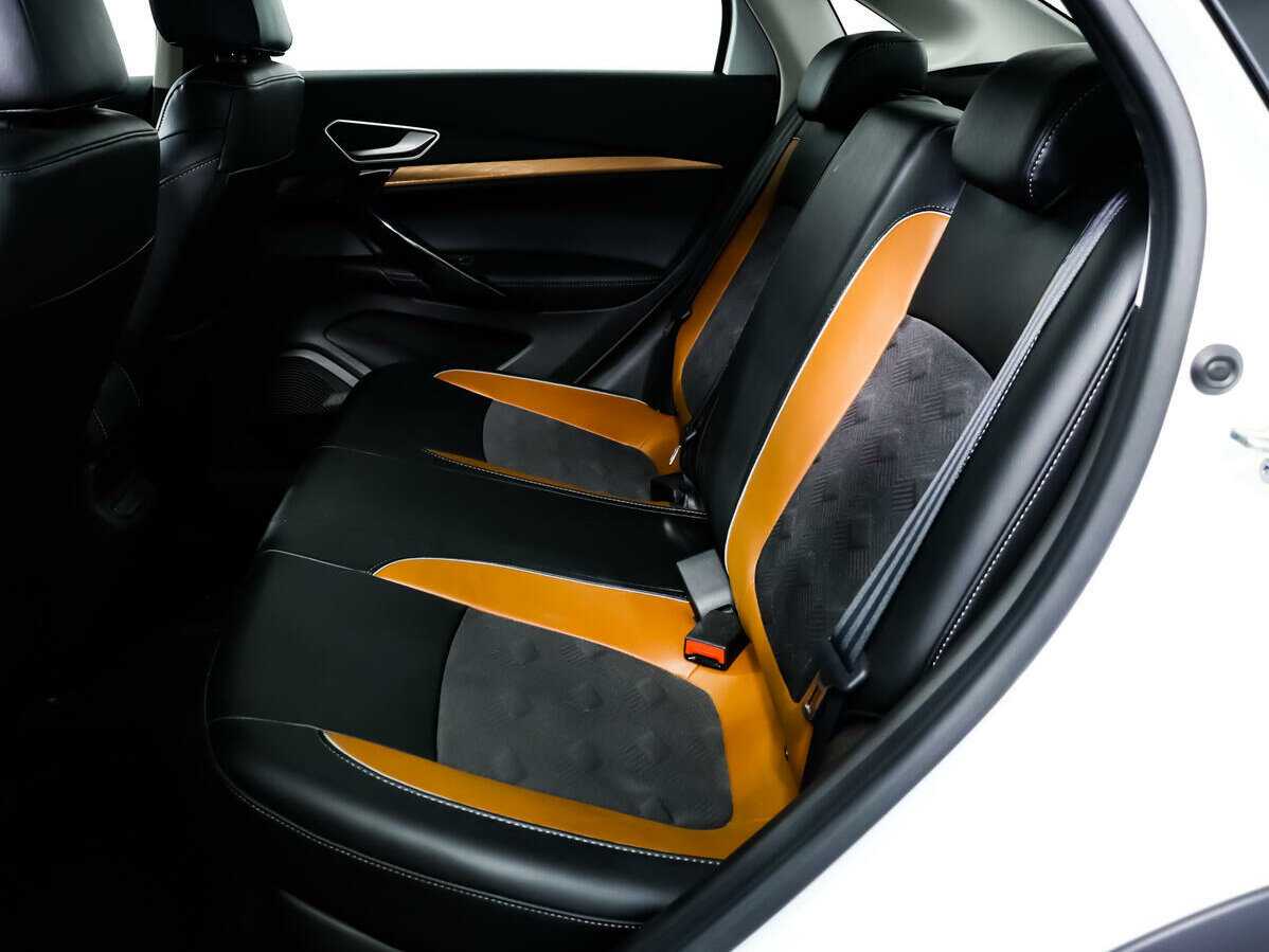 Lada (ВАЗ) Vesta б/у, 2023, Механическая. Фото: #11