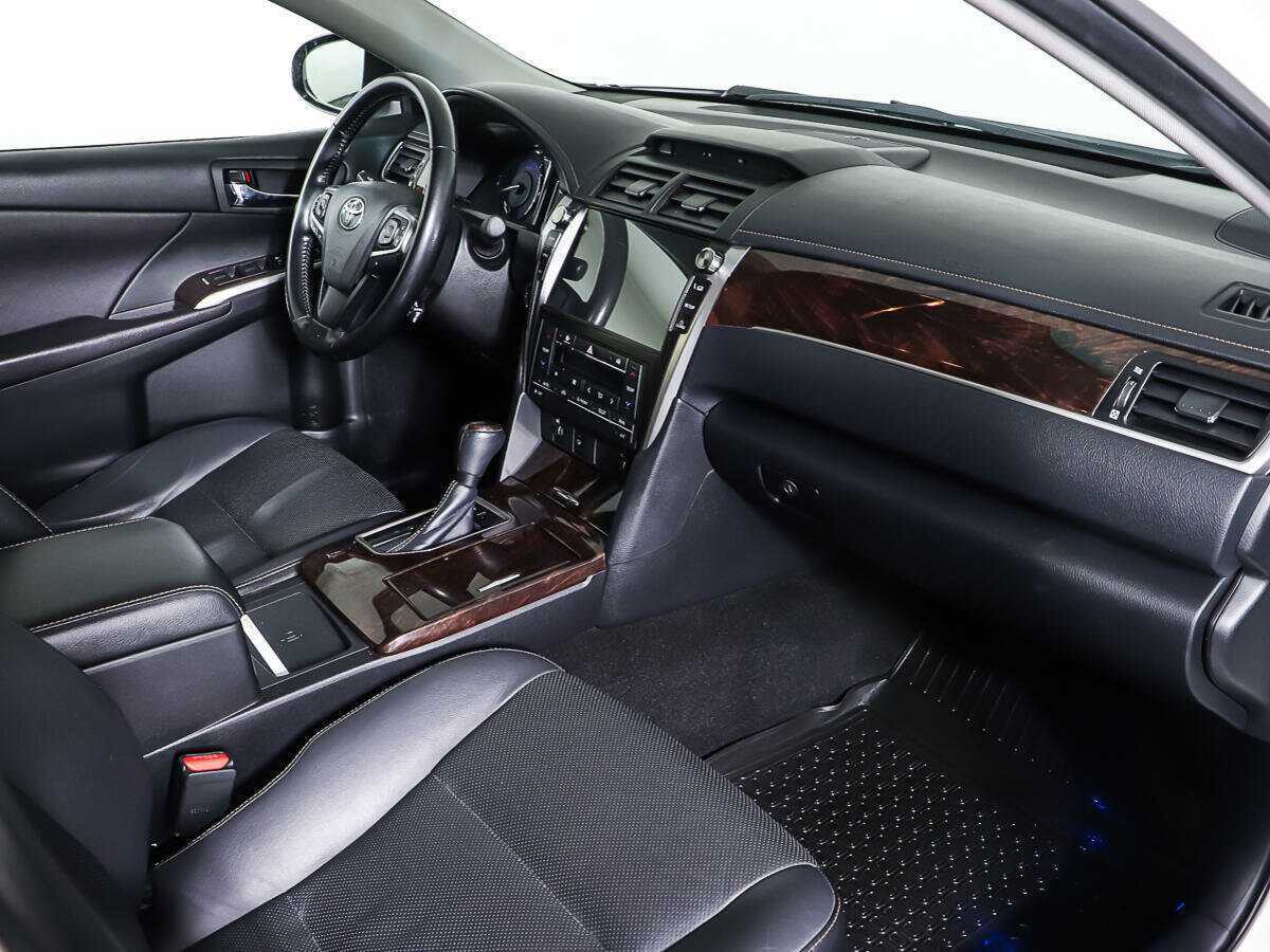 Toyota Camry б/у, 2017, Автоматическая. Фото: #8