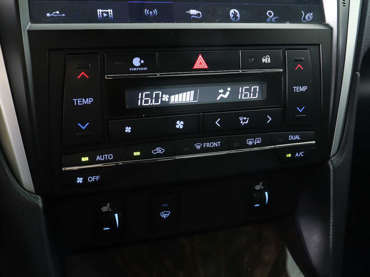 Toyota Camry б/у, 2017, Автоматическая. Фото: #16