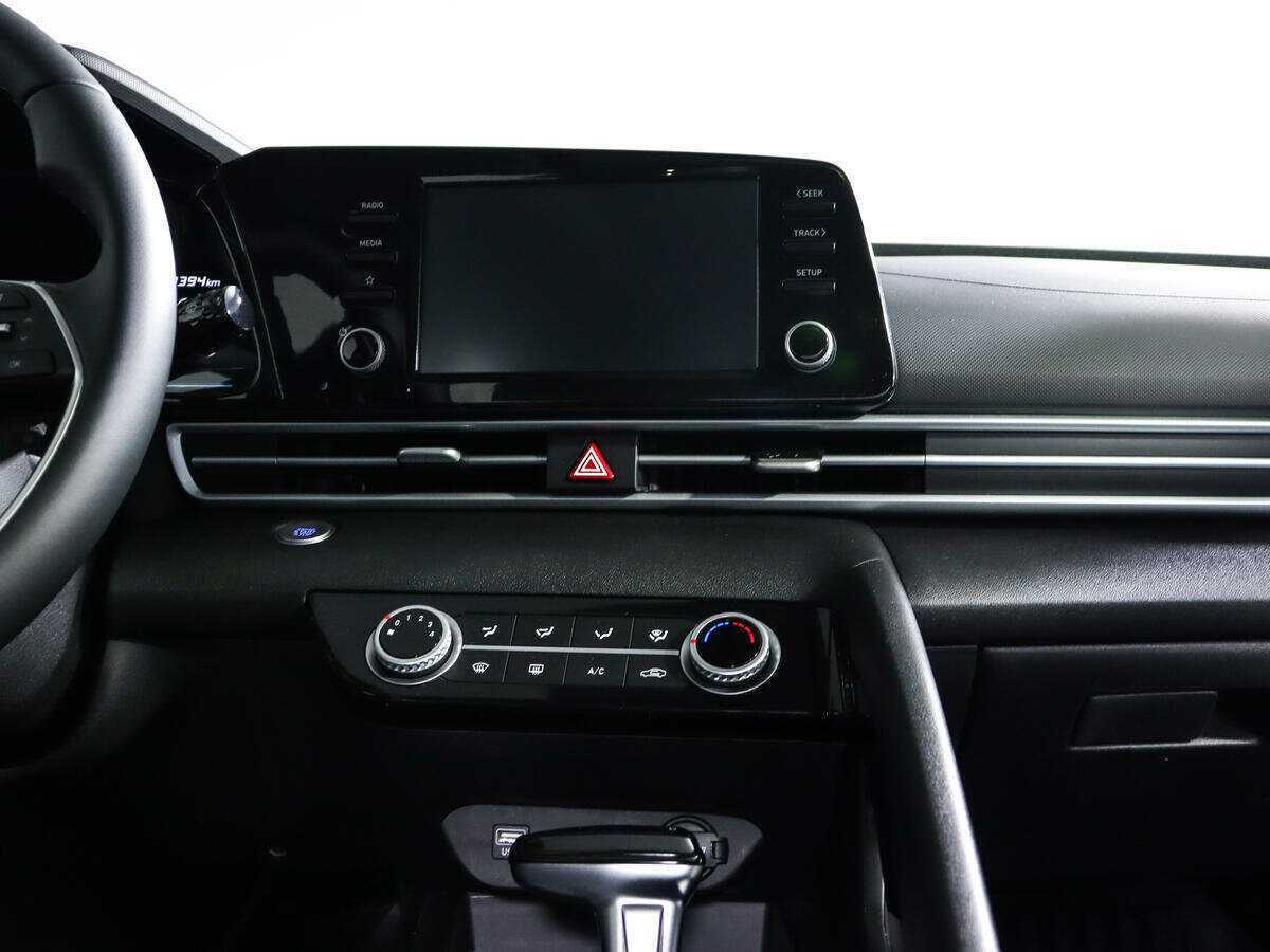 Hyundai Elantra б/у, 2022, Вариатор. Фото: #10