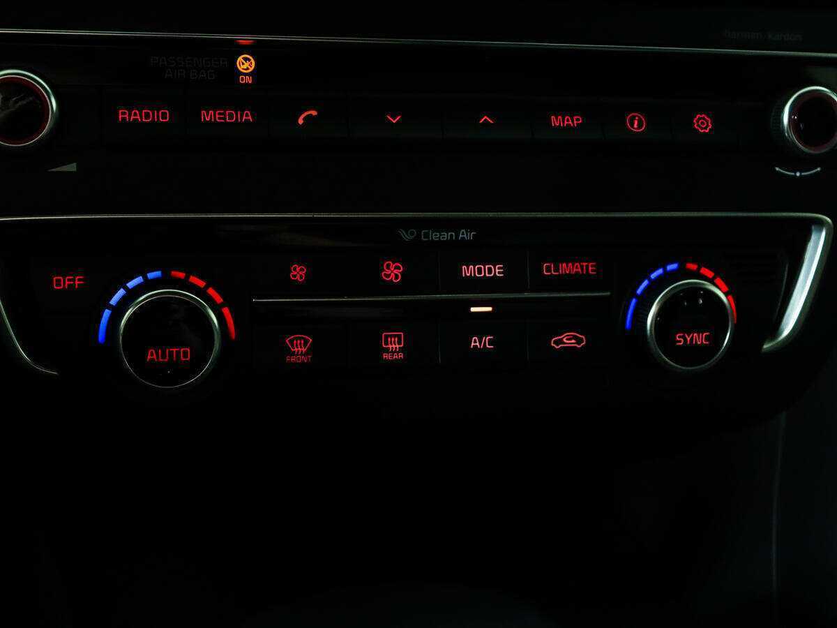 Kia Optima б/у, 2017, Автоматическая. Фото: #16