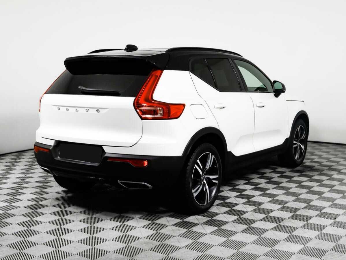 Volvo XC40 б/у, 2020, Автоматическая. Фото: #3