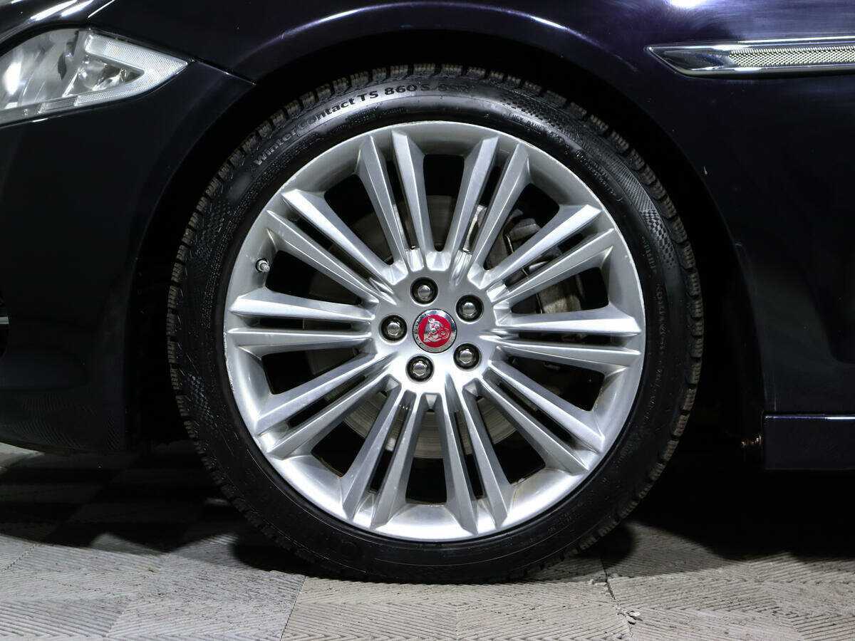 Jaguar XJ б/у, 2014, Автоматическая. Фото: #12