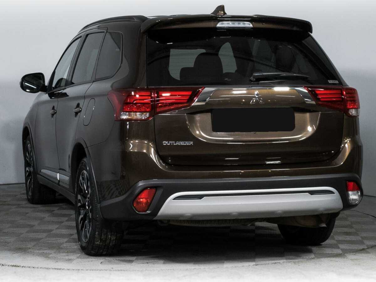 Mitsubishi Outlander б/у, 2021, Вариатор. Фото: #6