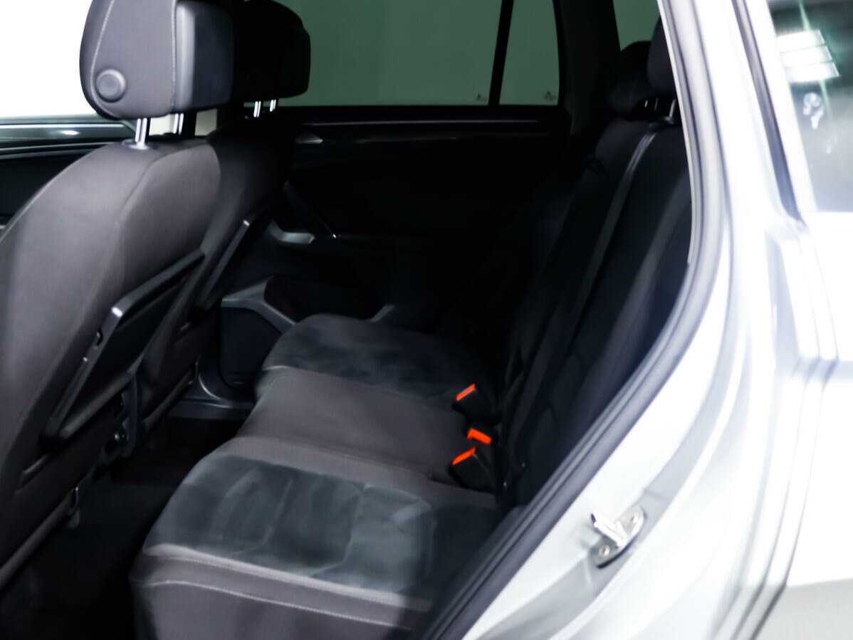 Volkswagen Tiguan б/у, 2017, Роботизированная. Фото: #9