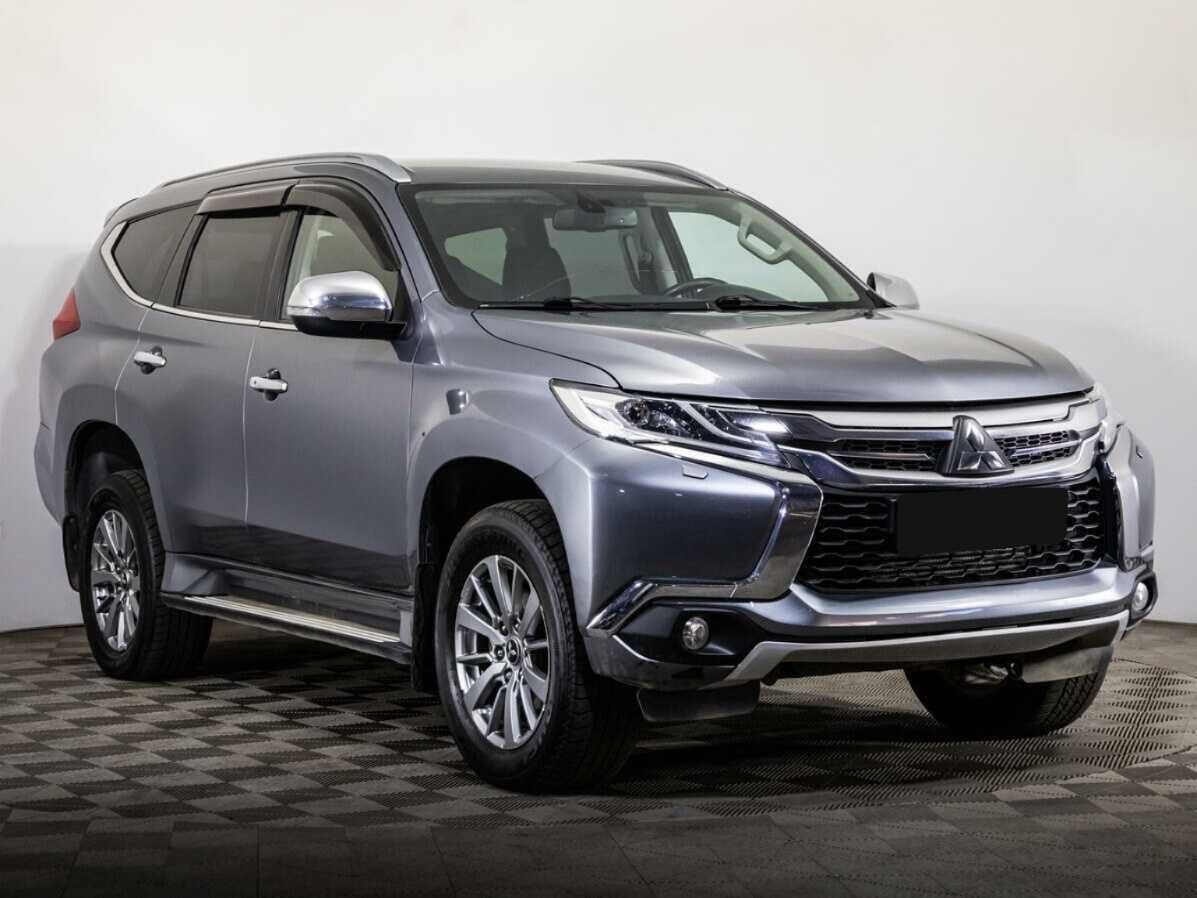 Mitsubishi Pajero Sport б/у, 2018, Автоматическая. Фото: #2