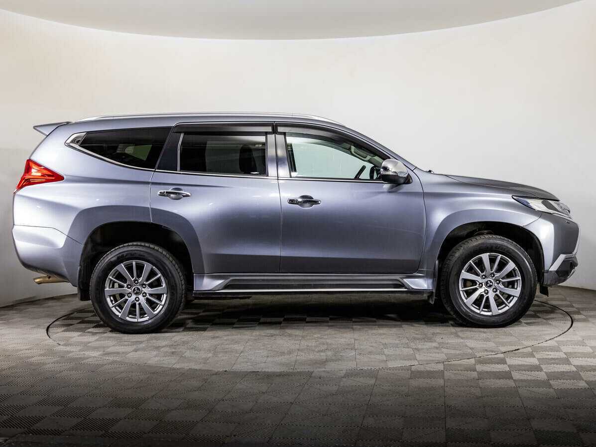 Mitsubishi Pajero Sport б/у, 2018, Автоматическая. Фото: #3