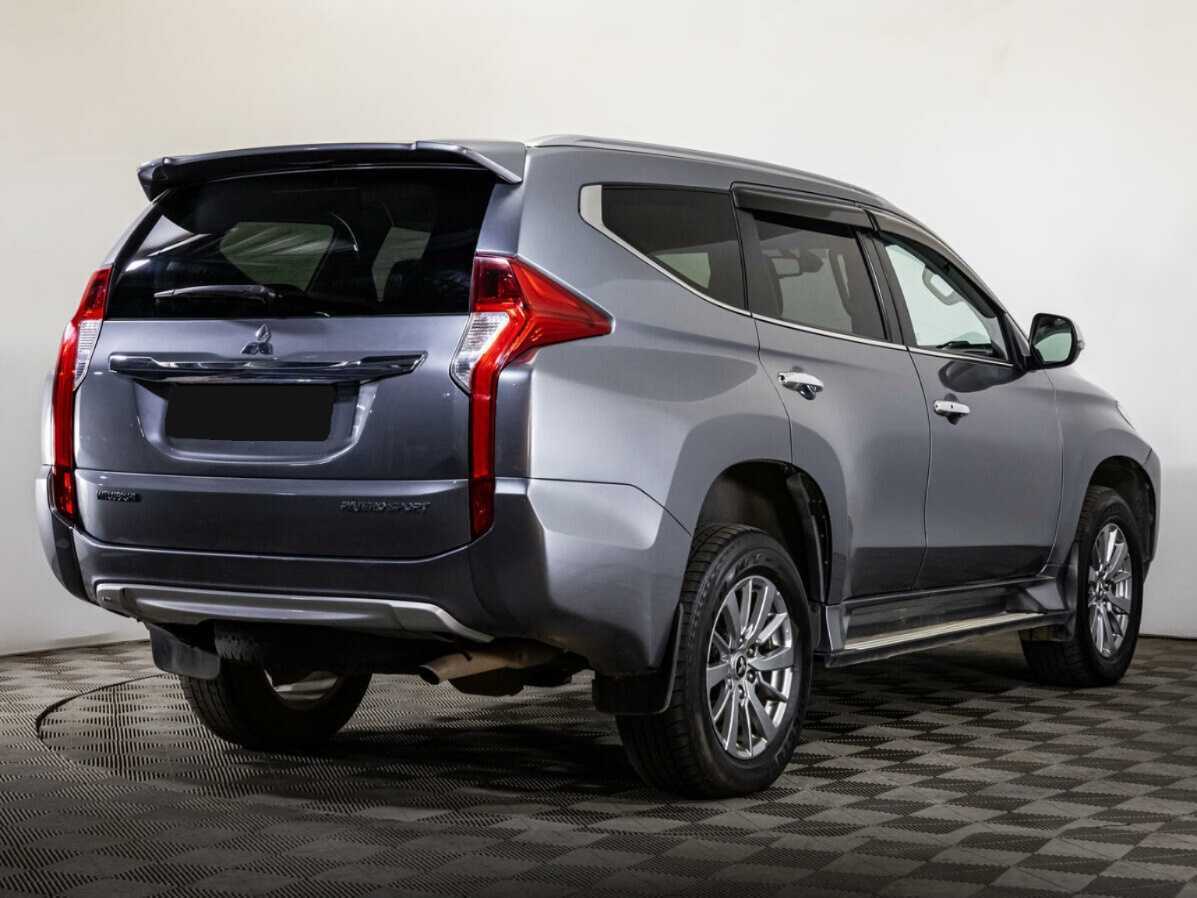 Mitsubishi Pajero Sport б/у, 2018, Автоматическая. Фото: #4