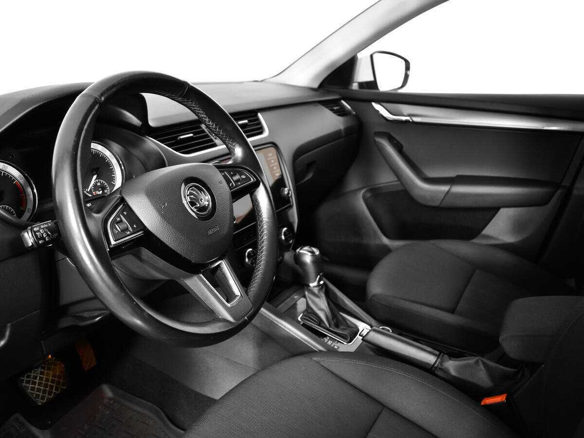 Skoda Octavia б/у, 2017, Роботизированная. Фото: #12