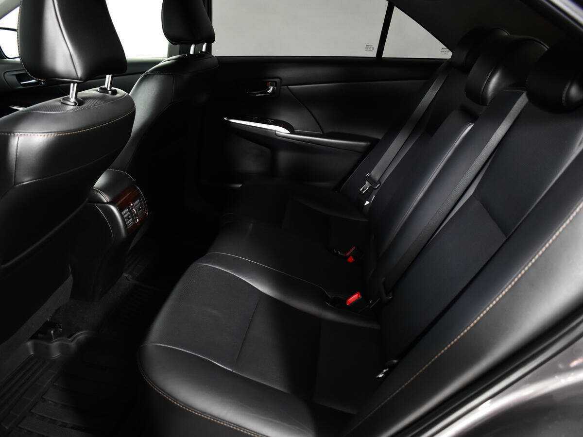 Toyota Camry б/у, 2016, Автоматическая. Фото: #9