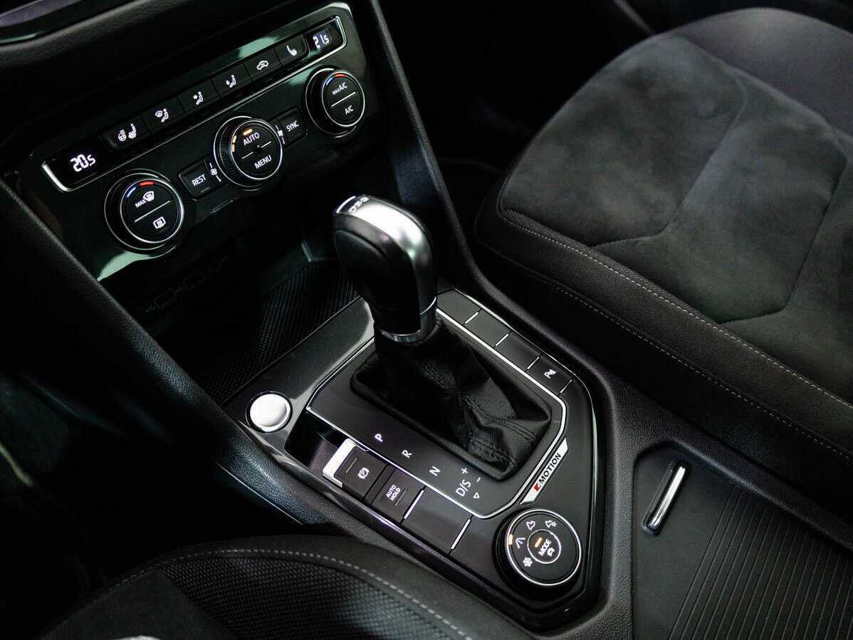 Volkswagen Tiguan б/у, 2019, Роботизированная. Фото: #18