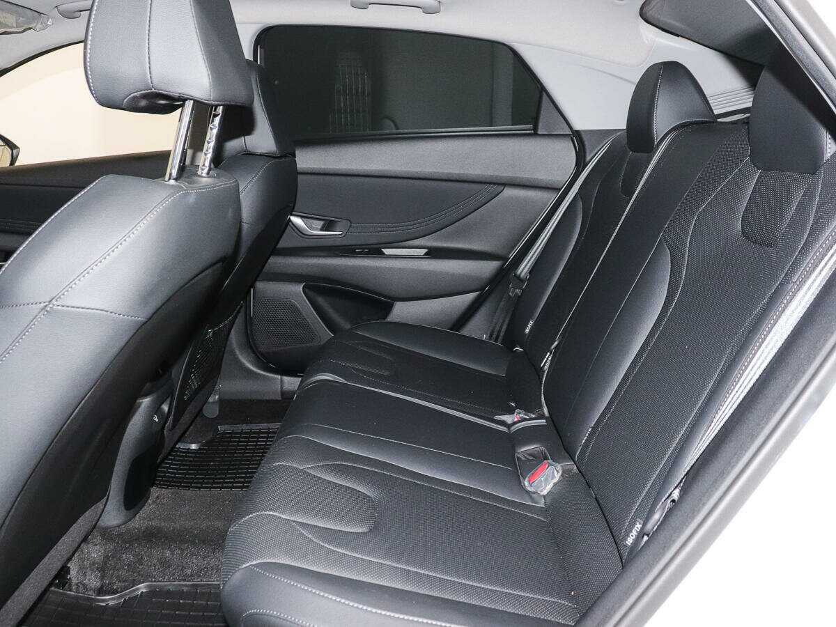 Hyundai Elantra б/у, 2024, Вариатор. Фото: #8