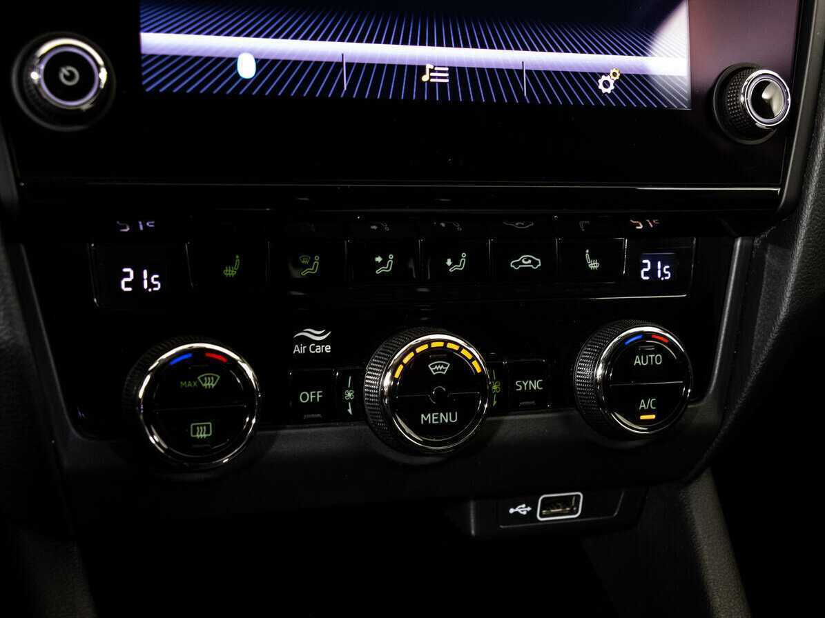 Skoda Octavia б/у, 2019, Роботизированная. Фото: #12