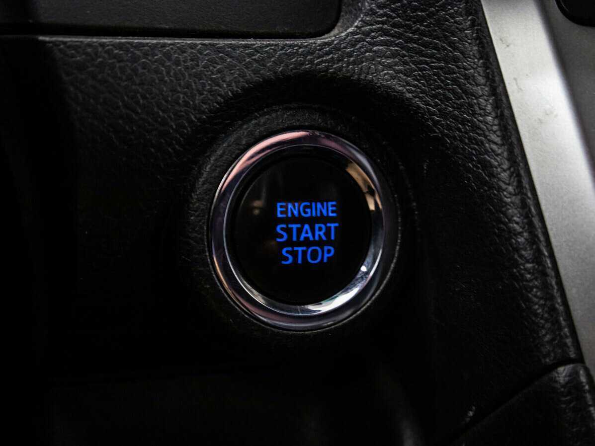 Toyota Camry б/у, 2017, Автоматическая. Фото: #15