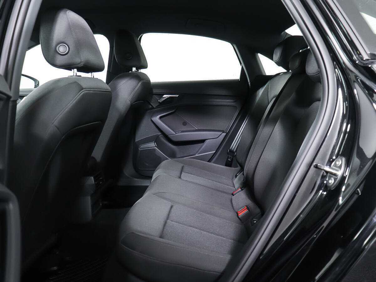 Audi A3 б/у, 2021, Механическая. Фото: #8