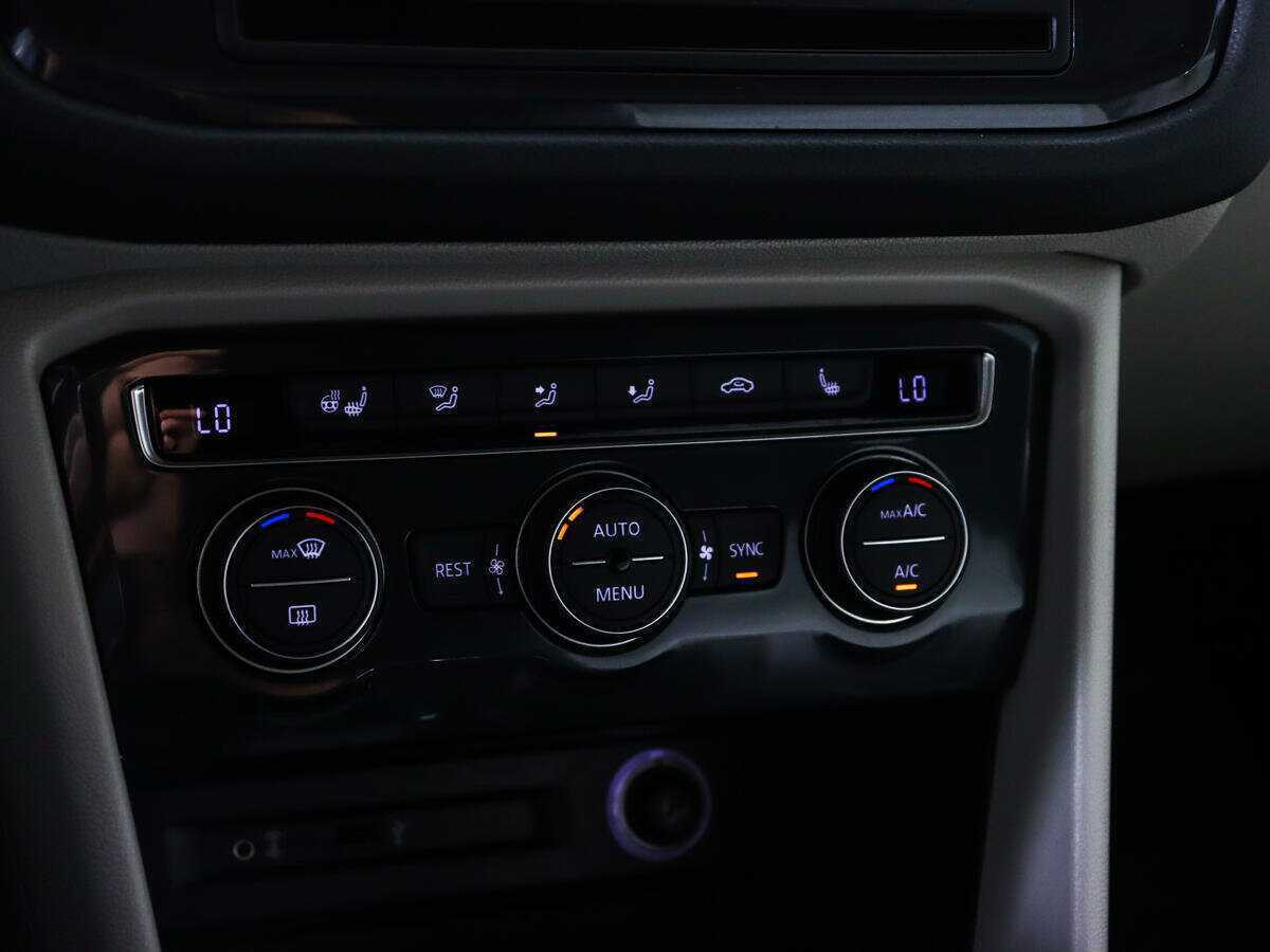 Volkswagen Tiguan б/у, 2017, Роботизированная. Фото: #14