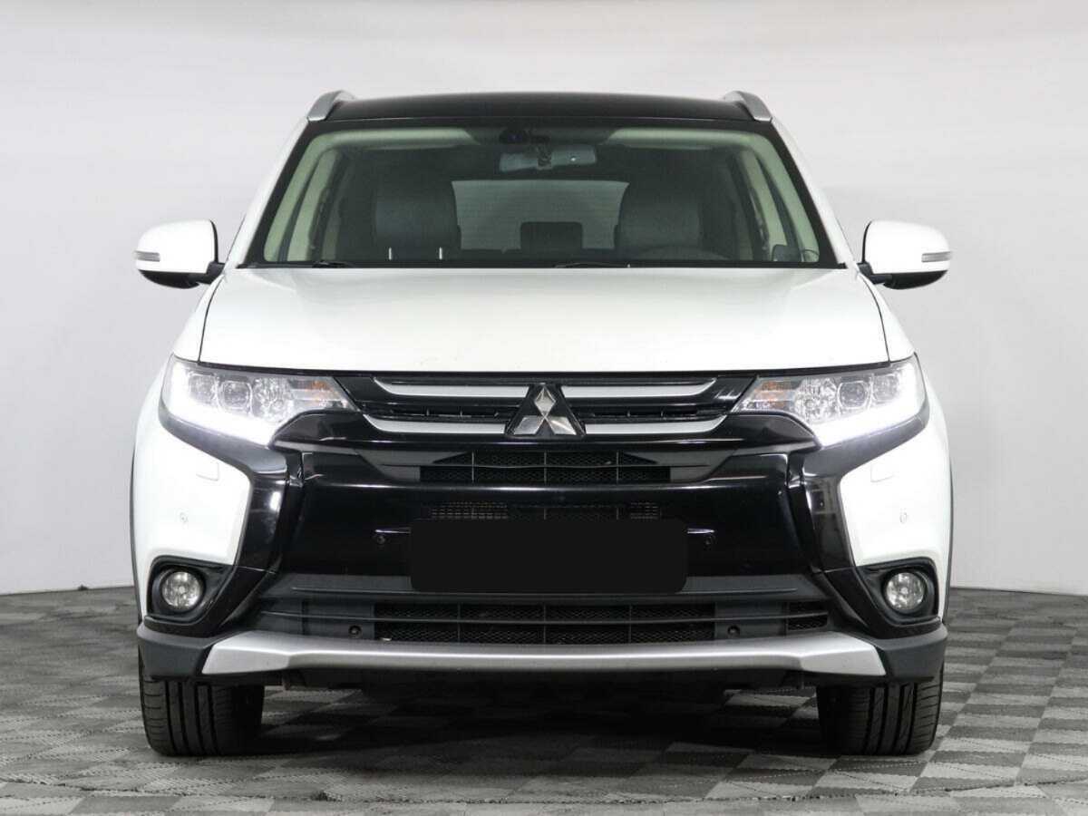 Mitsubishi Outlander б/у, 2016, Вариатор. Фото: #1