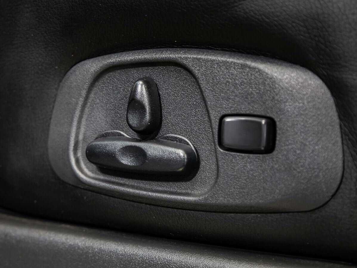 Mitsubishi Pajero б/у, 2015, Автоматическая. Фото: #17