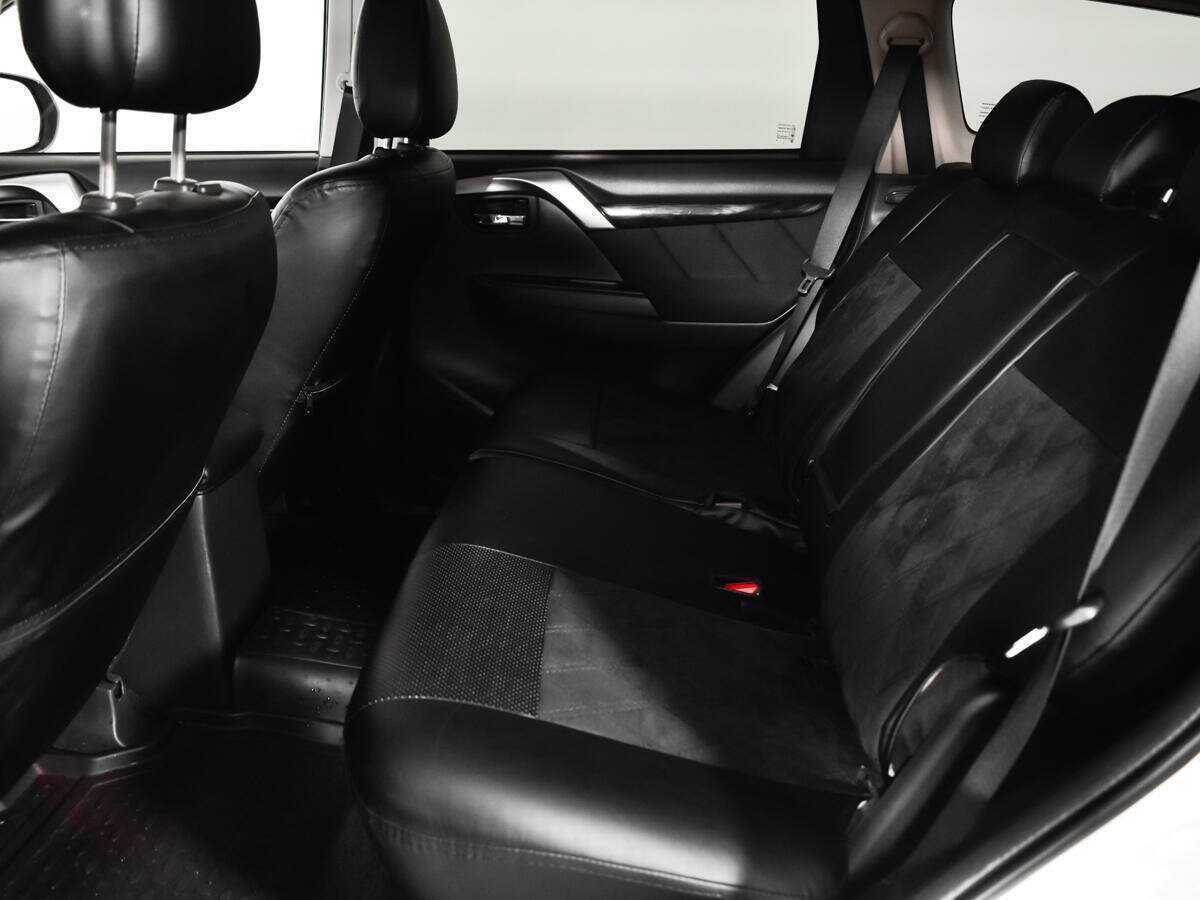 Mitsubishi Pajero Sport б/у, 2018, Автоматическая. Фото: #7