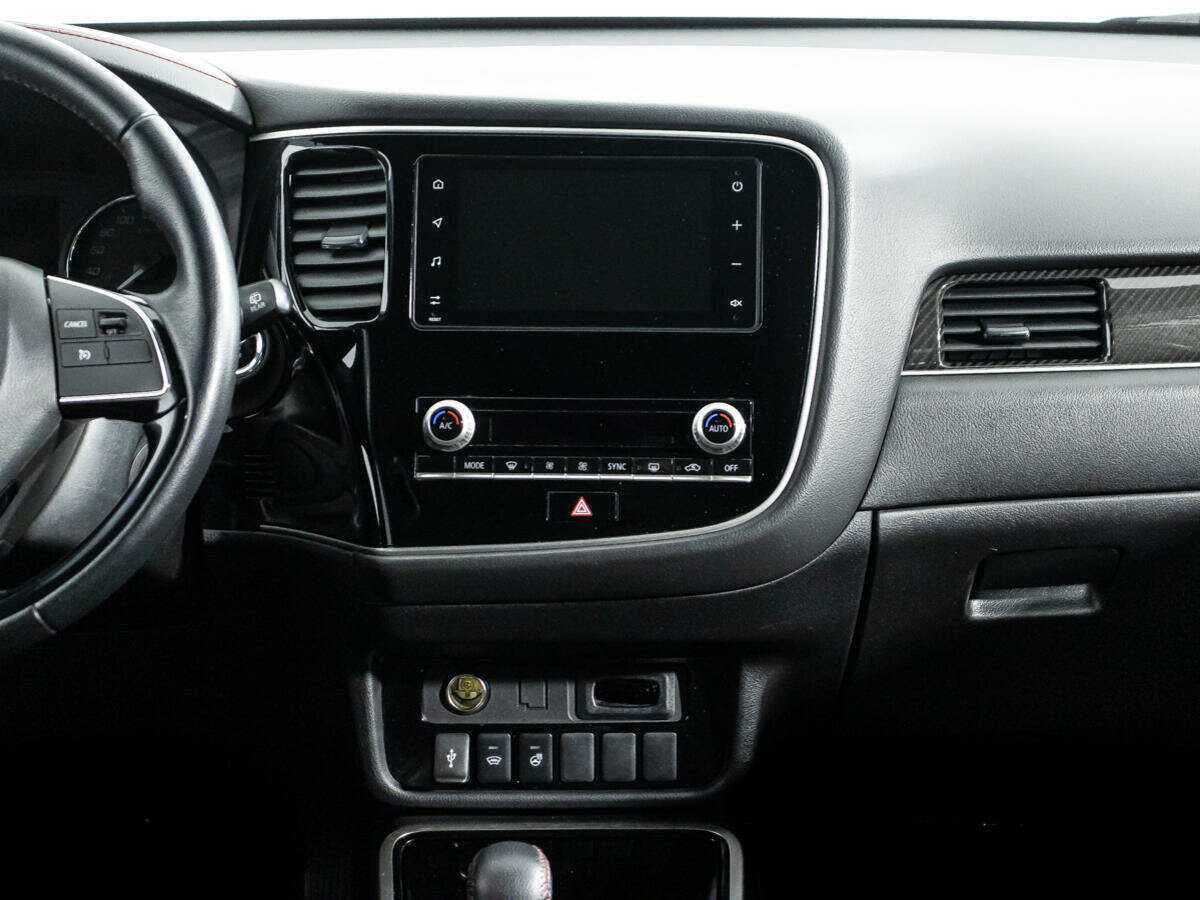 Mitsubishi Outlander б/у, 2021, Вариатор. Фото: #13