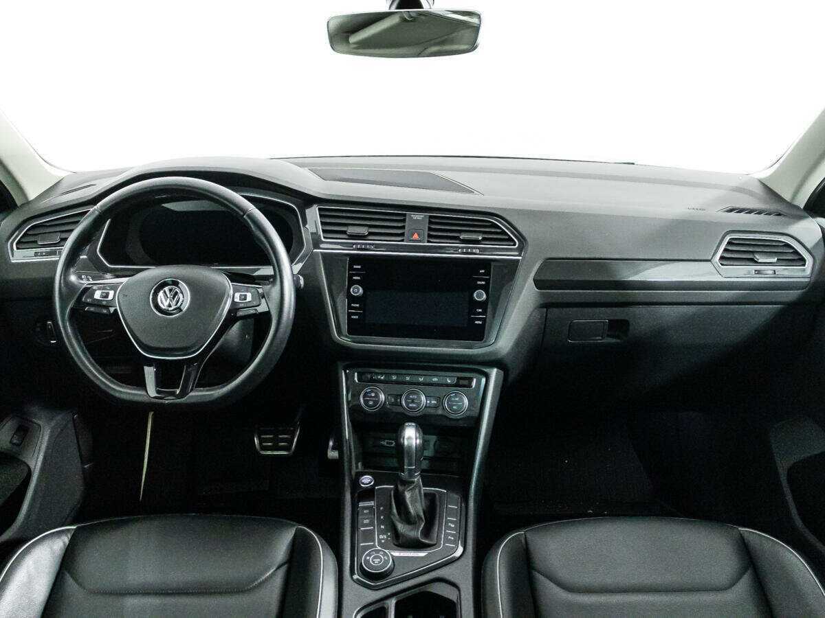 Volkswagen Tiguan б/у, 2018, Роботизированная. Фото: #12