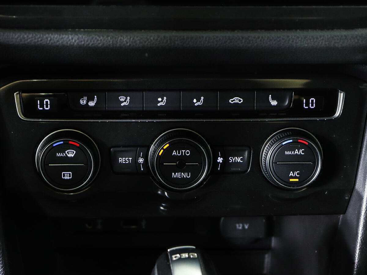 Volkswagen Tiguan б/у, 2017, Роботизированная. Фото: #15