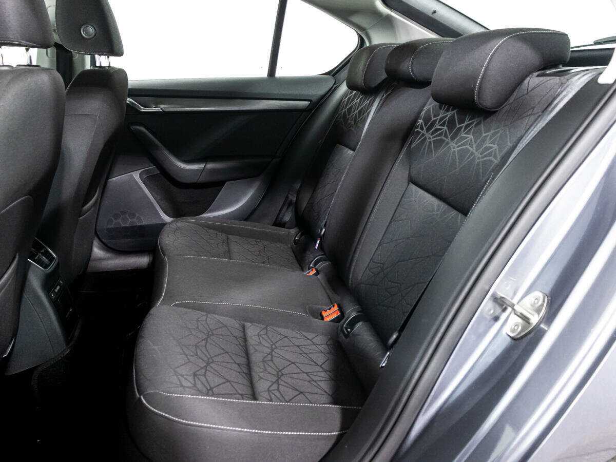 Skoda Octavia б/у, 2019, Роботизированная. Фото: #10