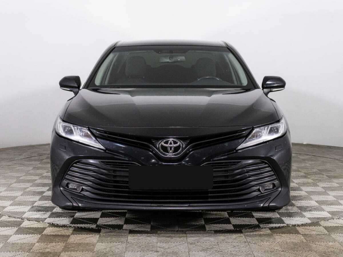 Toyota Camry б/у, 2018, Автоматическая. Фото: #1