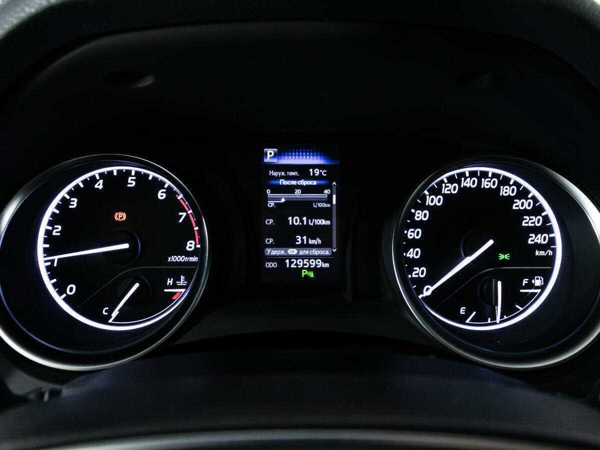 Toyota Camry б/у, 2018, Автоматическая. Фото: #11